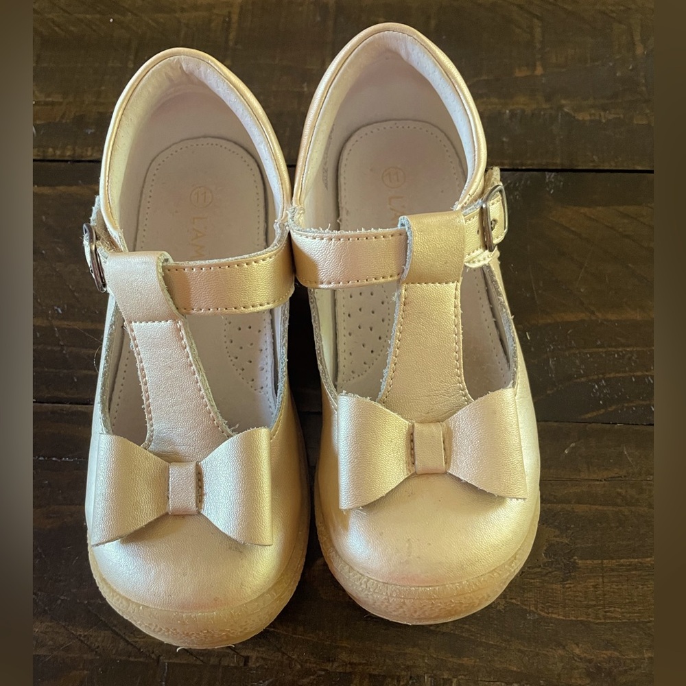 L’Amour gold dress shoes size 11